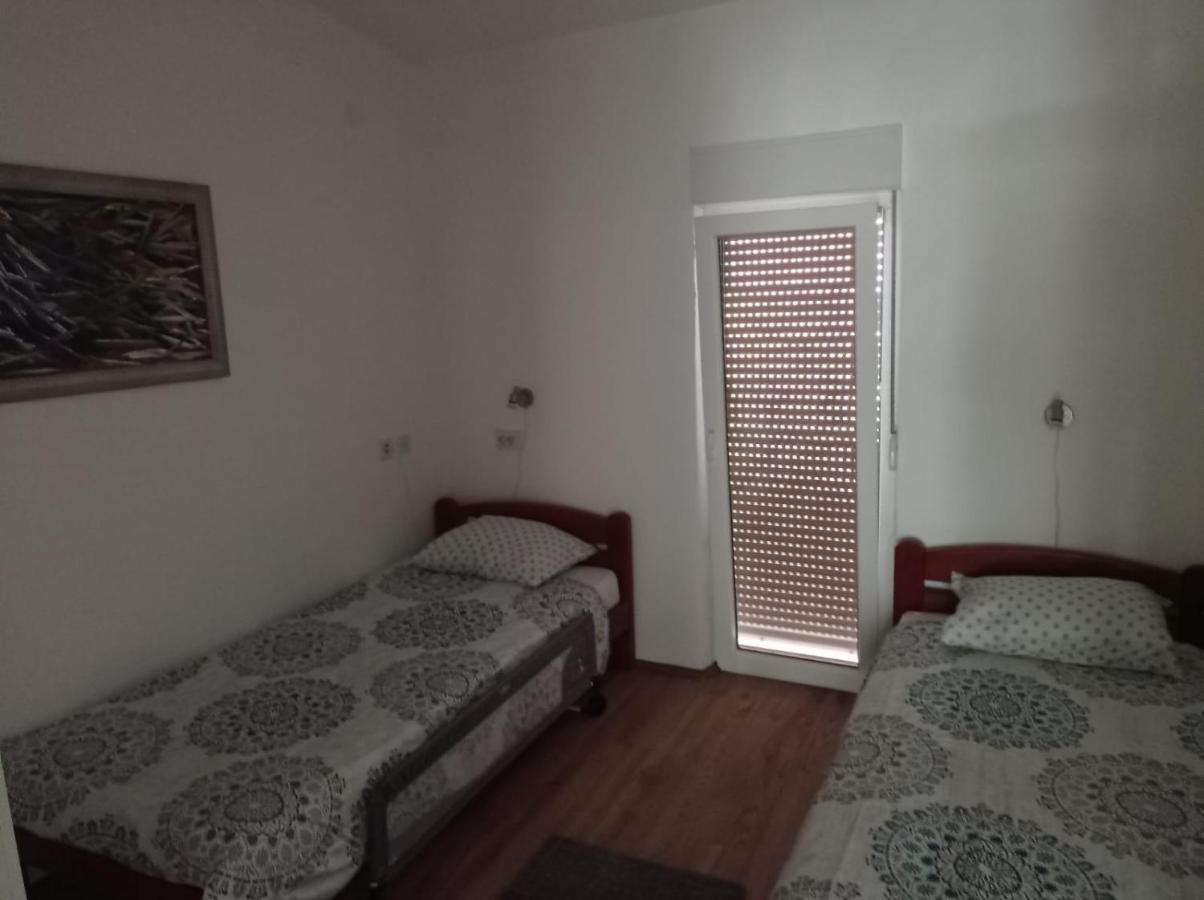Apartament Ap Jurisic Bibinje Zewnętrze zdjęcie